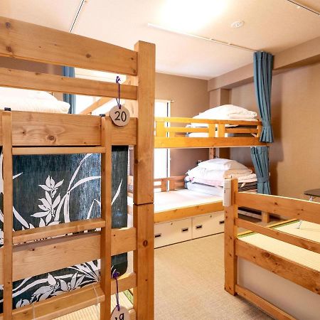 เกสท์เฮาส์ นากาอิมะ Hotel ฟูกุโอกะ ภายนอก รูปภาพ