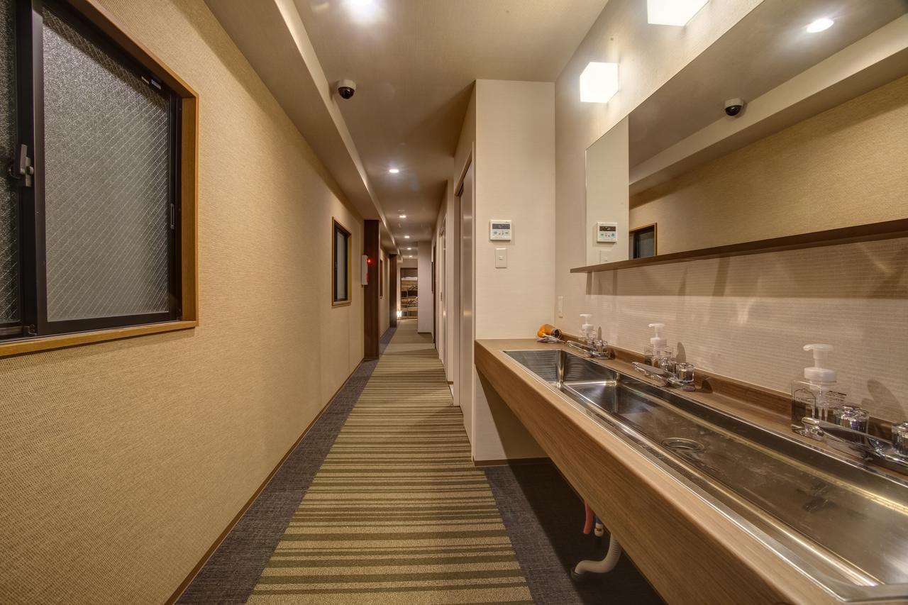 เกสท์เฮาส์ นากาอิมะ Hotel ฟูกุโอกะ ภายนอก รูปภาพ